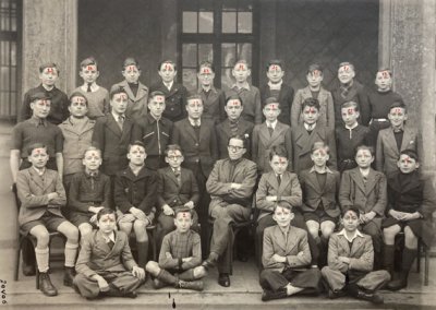 Classe 4 AB1 au lycée Fauriel à Saint Étienne <p>1944-1945 (© Archives départementales de la Loire - Cote 2662W58)</p>